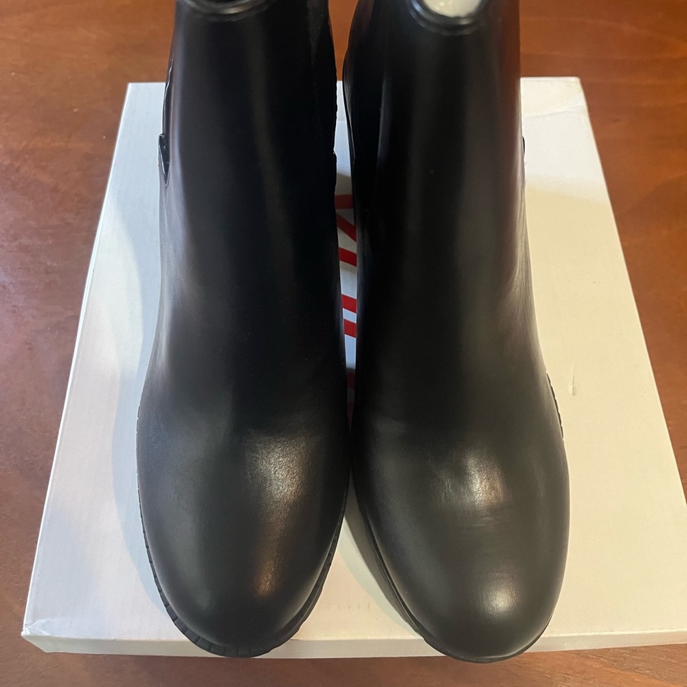 Black PU BOOTS THESE ARE NOT REAL LEATHER